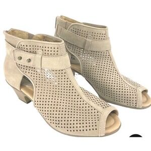 Women's Earth Intrepid Tan Taupe Leather Ankle Peep Toe Sandal Heel Shoes sz 6.5